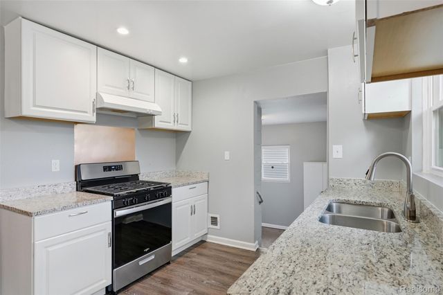3050 Grayson Street, Ferndale, MI 48220