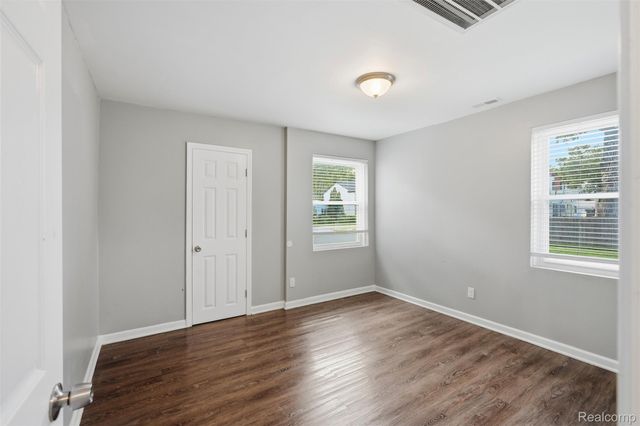 3050 Grayson Street, Ferndale, MI 48220