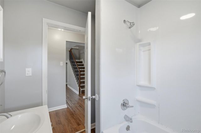3050 Grayson Street, Ferndale, MI 48220