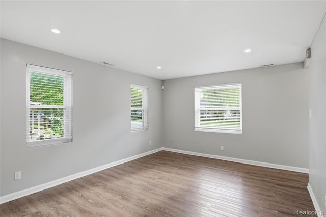 3050 Grayson Street, Ferndale, MI 48220
