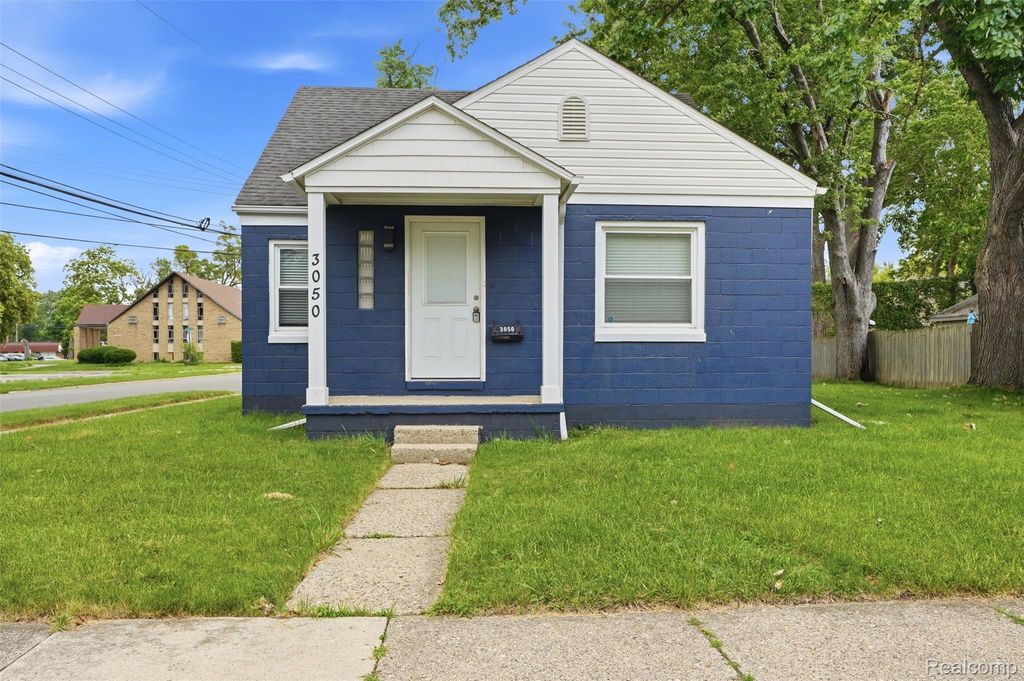 3050 Grayson Street, Ferndale, MI 48220