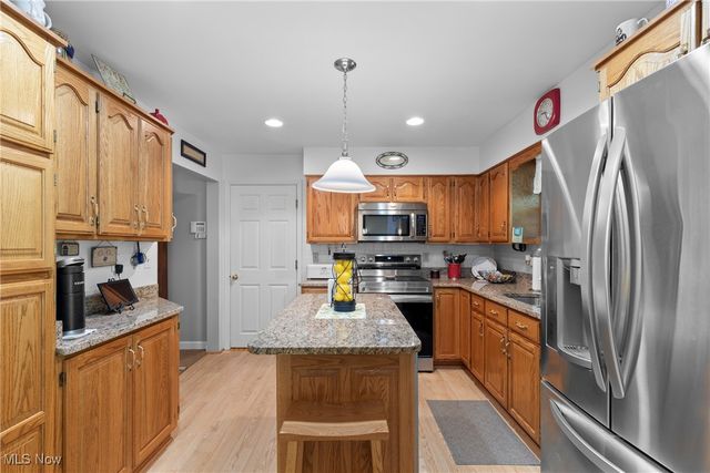 55899 Poplar Drive, Bellaire, OH 43906