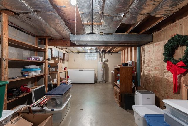 55899 Poplar Drive, Bellaire, OH 43906