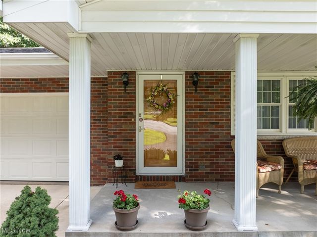 55899 Poplar Drive, Bellaire, OH 43906