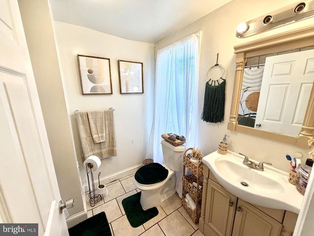 200 S HARRISON ST, Wilmington, DE 19805