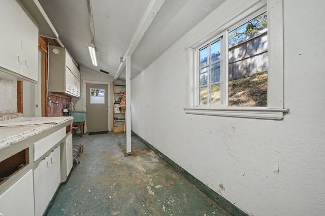 14600 Lupe Rd, Pine Grove, CA 95665
