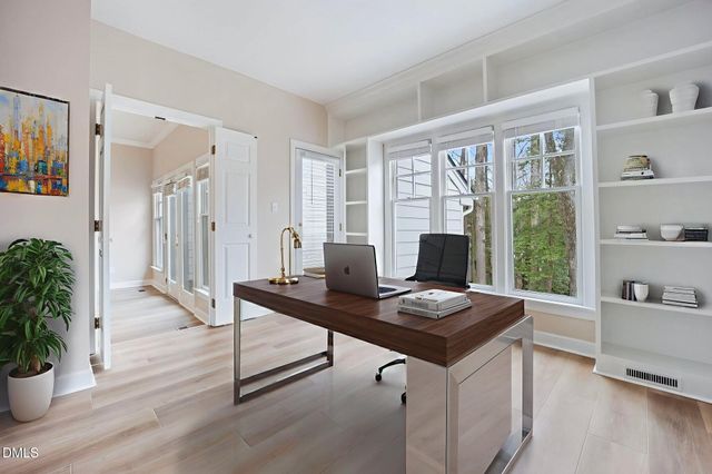 202 Chattel Close, Cary, NC 27518