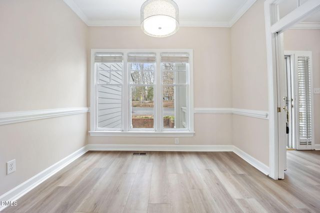 202 Chattel Close, Cary, NC 27518