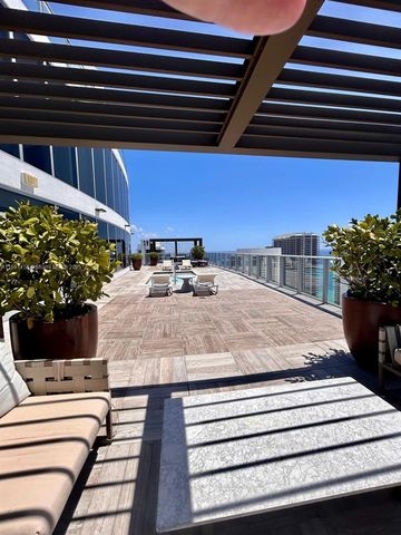 4010 S Ocean Dr R2407, Hollywood, FL 33019