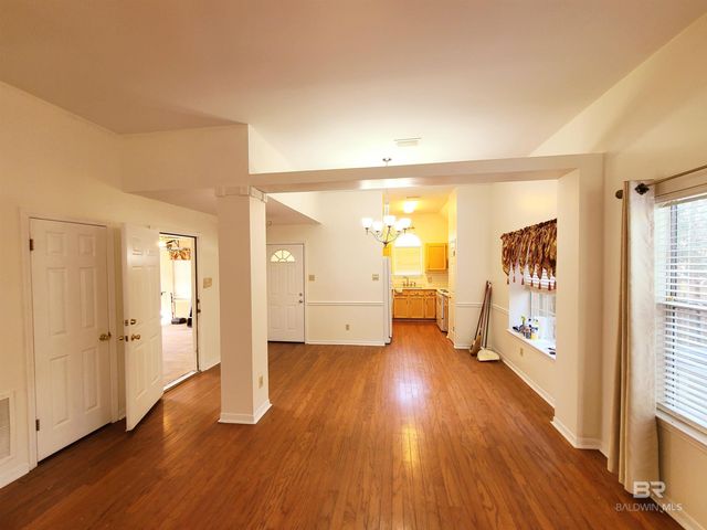 123 Melanie Loop, Daphne, AL 36526