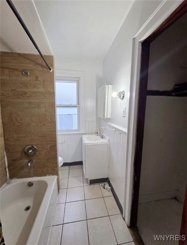 171 Landon Street, Buffalo, NY 14208