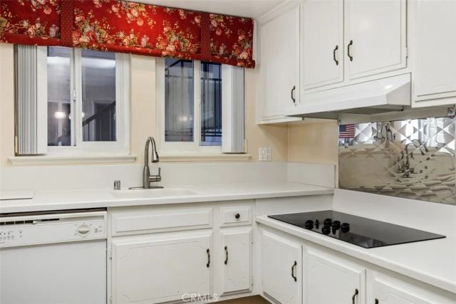 2174 Via Mariposa East A, Laguna Woods, CA 92637