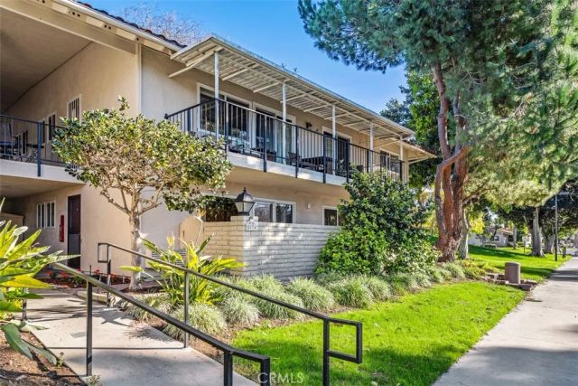 2174 Via Mariposa East A, Laguna Woods, CA 92637