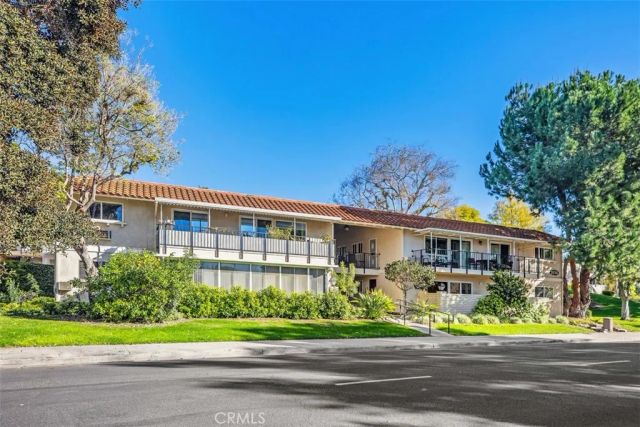 2174 Via Mariposa East A, Laguna Woods, CA 92637
