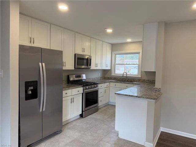 4520 Ibis CT, Portsmouth, VA 23703