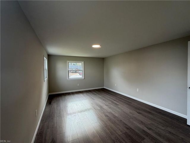 4520 Ibis CT, Portsmouth, VA 23703