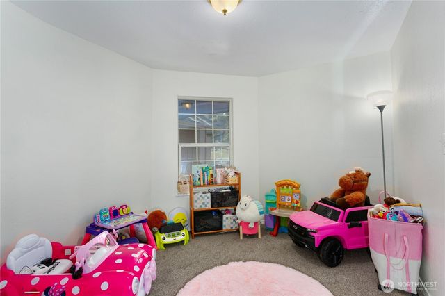 6807 345th Street S, Roy, WA 98580