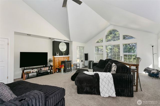 6807 345th Street S, Roy, WA 98580