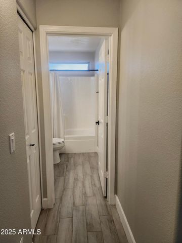 15846 S 17TH Lane, Phoenix, AZ 85045