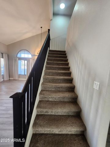 15846 S 17TH Lane, Phoenix, AZ 85045