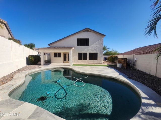 15846 S 17TH Lane, Phoenix, AZ 85045