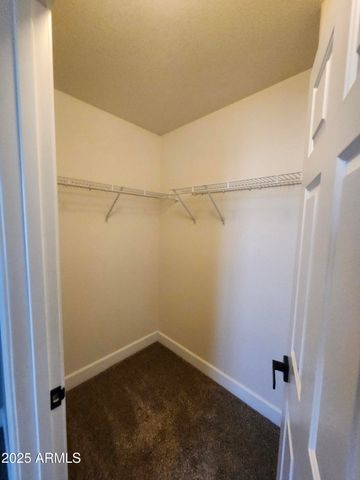 15846 S 17TH Lane, Phoenix, AZ 85045