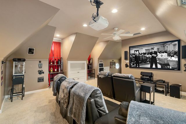 162 N Taylor Point Drive, The Woodlands, TX 77382