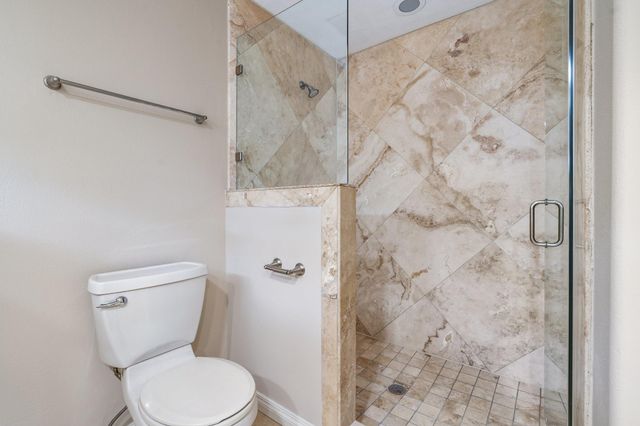 162 N Taylor Point Drive, The Woodlands, TX 77382