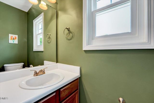 1706 Magnolia Oak Place, Durham, NC 27703