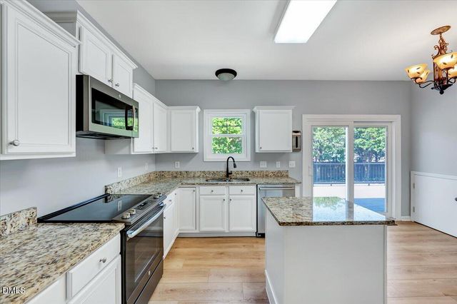 1706 Magnolia Oak Place, Durham, NC 27703