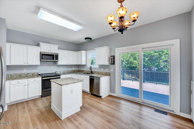 1706 Magnolia Oak Place, Durham, NC 27703