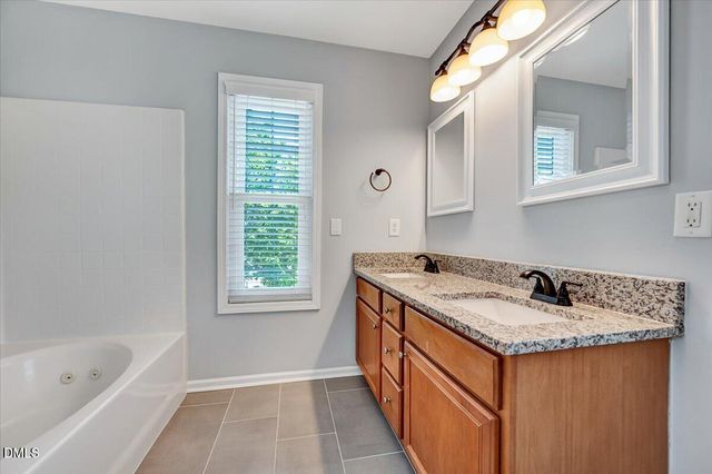 1706 Magnolia Oak Place, Durham, NC 27703