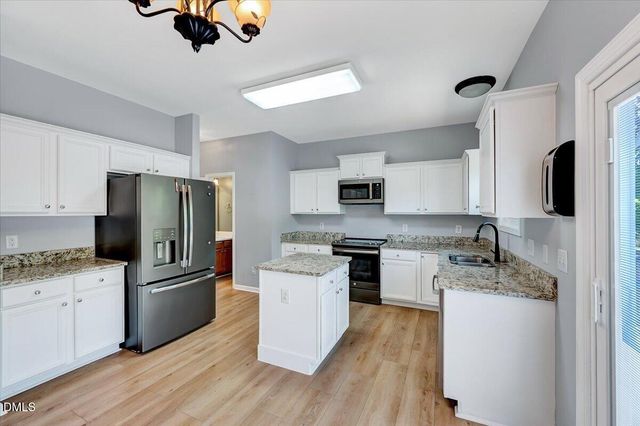 1706 Magnolia Oak Place, Durham, NC 27703