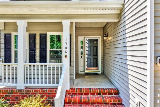 1706 Magnolia Oak Place, Durham, NC 27703