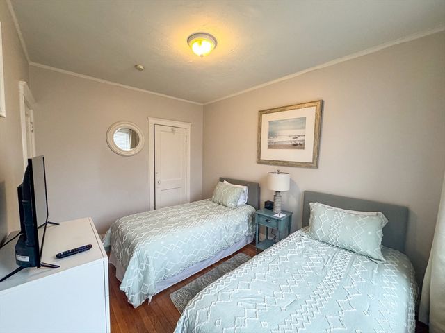 169 Kent St 3, Brookline, MA 02446