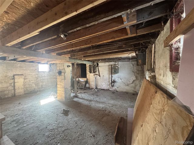 17586 Gable Street, Detroit, MI 48212