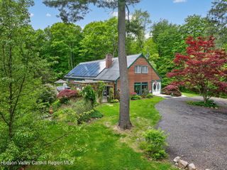 101 Tuytenbridge Road, Lake Katrine, NY 12449