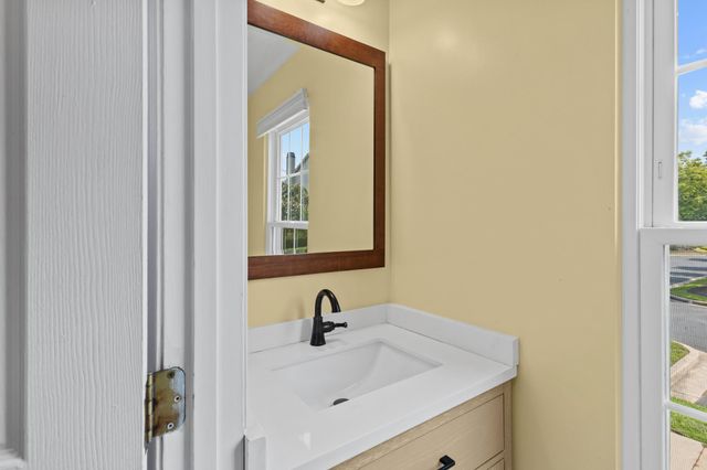 5411 CASTLESTONE DR, Baltimore, MD 21237