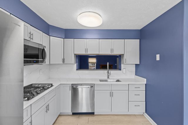 5411 CASTLESTONE DR, Baltimore, MD 21237