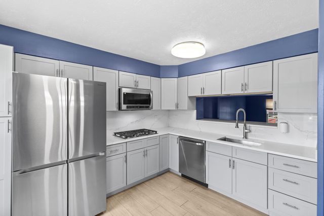 5411 CASTLESTONE DR, Baltimore, MD 21237