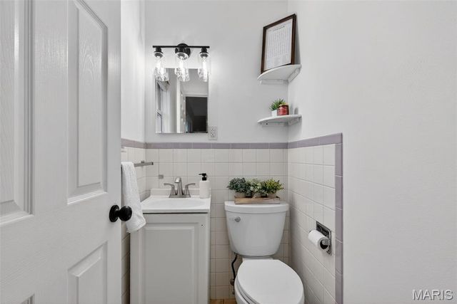 520 Rebecca Drive, St Charles, MO 63301