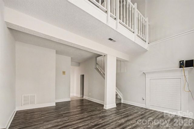 7609 Holly Grove Court, Charlotte, NC 28227