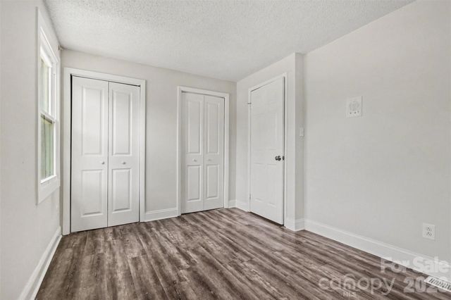 7609 Holly Grove Court, Charlotte, NC 28227
