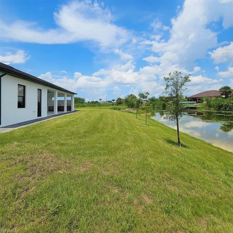 1321 19th TER, Cape Coral, FL 33909