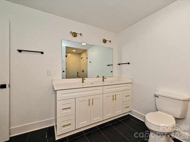 5623 Ruth Drive, Charlotte, NC 28215