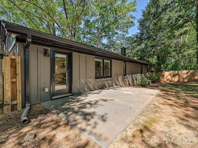 5623 Ruth Drive, Charlotte, NC 28215