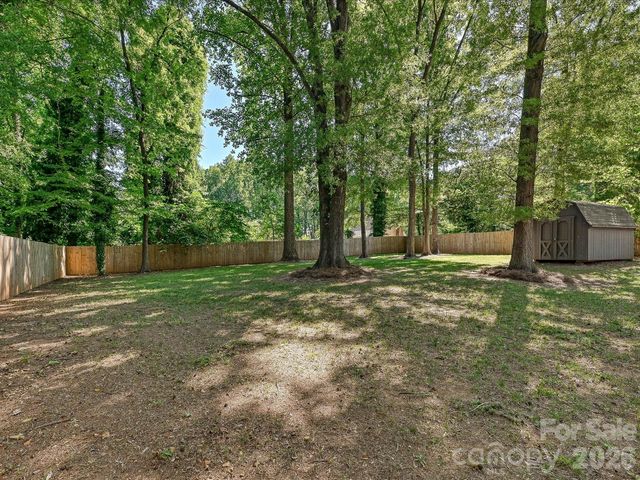 5623 Ruth Drive, Charlotte, NC 28215