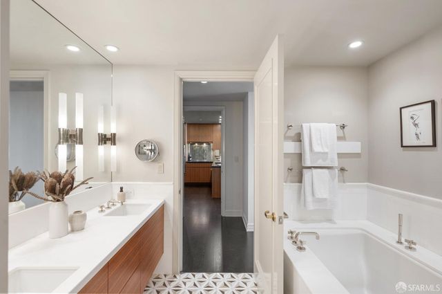 765 Market Street 32H, San Francisco, CA 94103