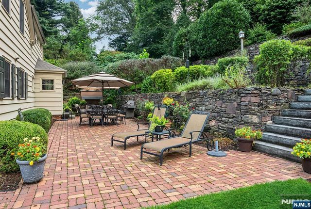 605 E Saddle River Road, Ho-ho-kus, NJ 07423