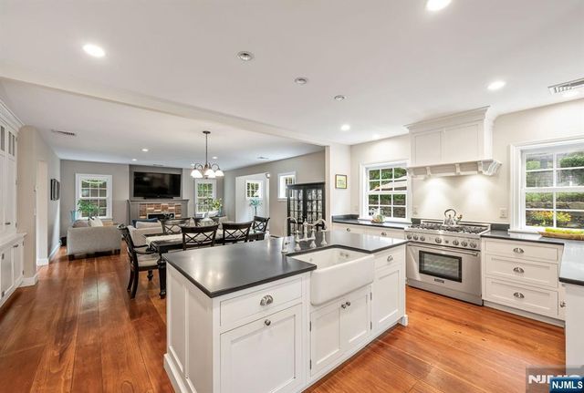 605 E Saddle River Road, Ho-ho-kus, NJ 07423